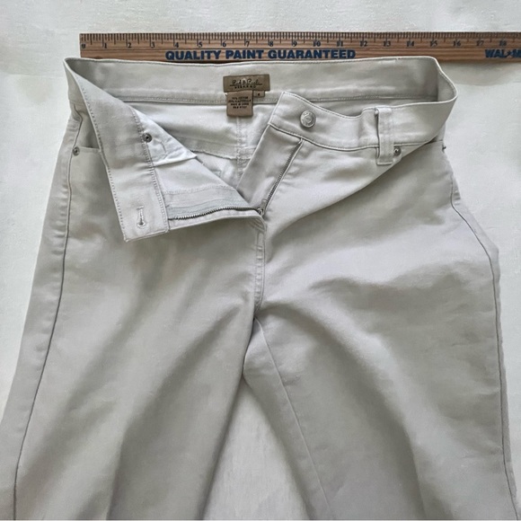 Peck & Peck Weekend 5 pocket stretch eggshell jeans women’s size 6 - Picture 6 of 12